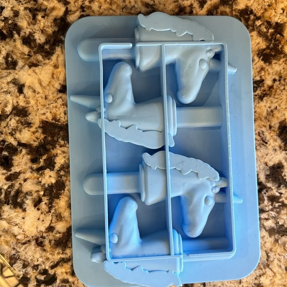 New Williams Sonoma unicorn popsicle mold